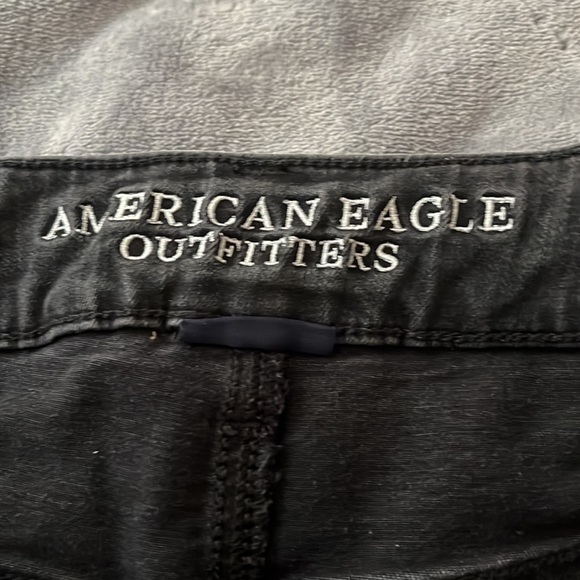 Shorts - Picture 3 of 5